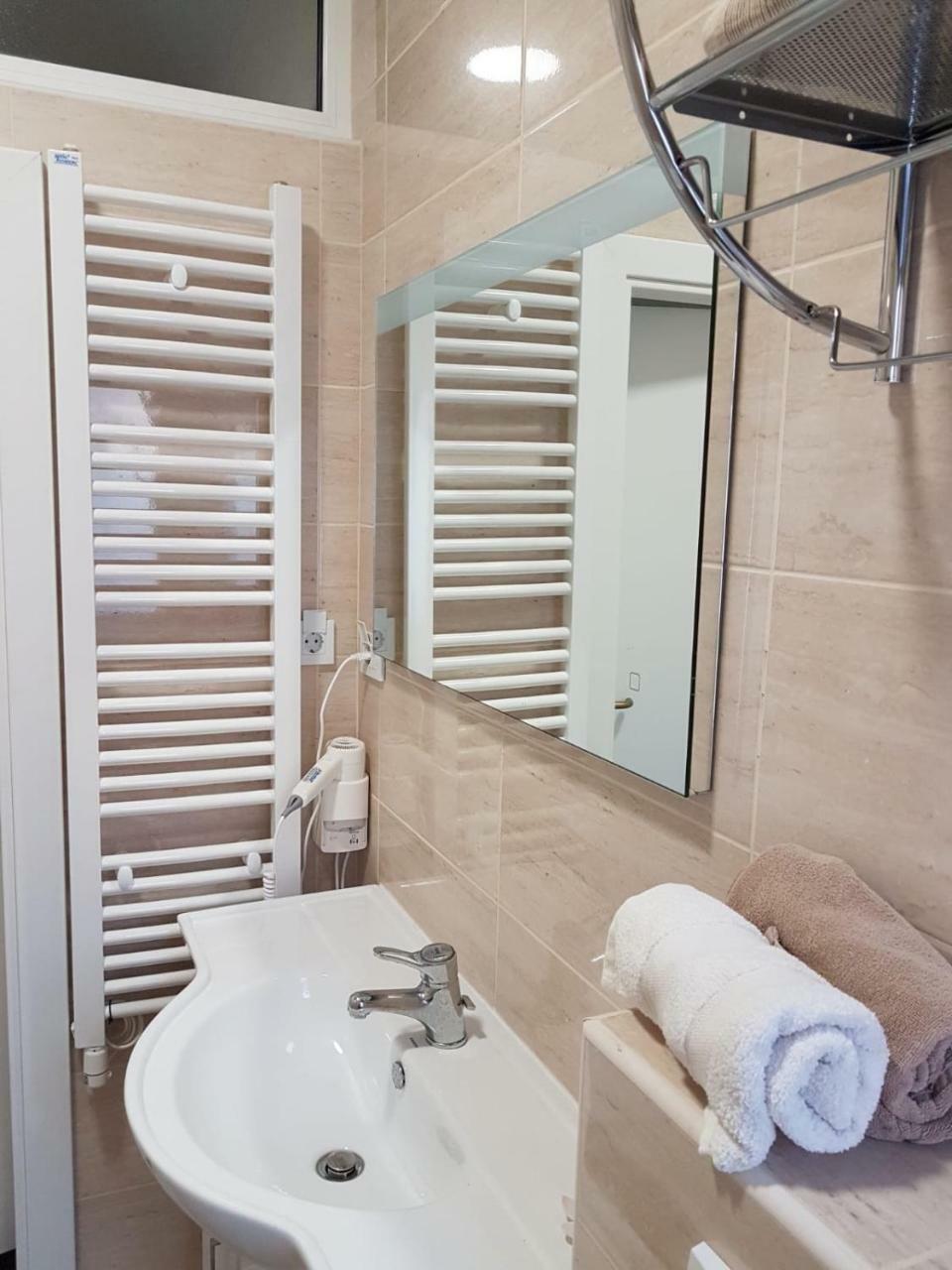 Apartman Natalia Tivat Ngoại thất bức ảnh